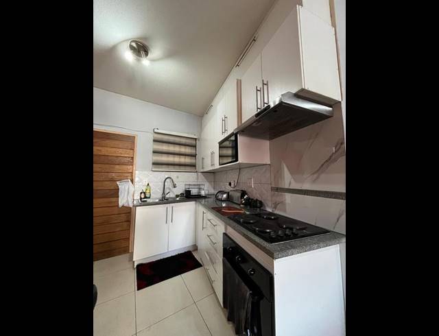 1 BEDROOM APARTMENT FOR SALE IN MILPARK